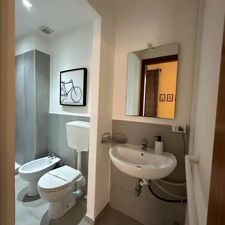 Apartment Station West - 5 Terre *